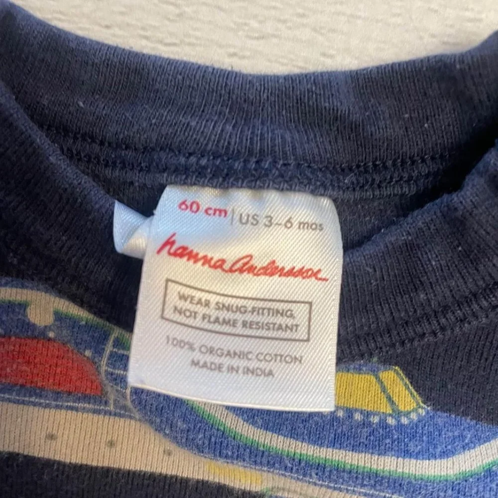 Hanna‎ Andersson baby train pajamas 3-6 months
